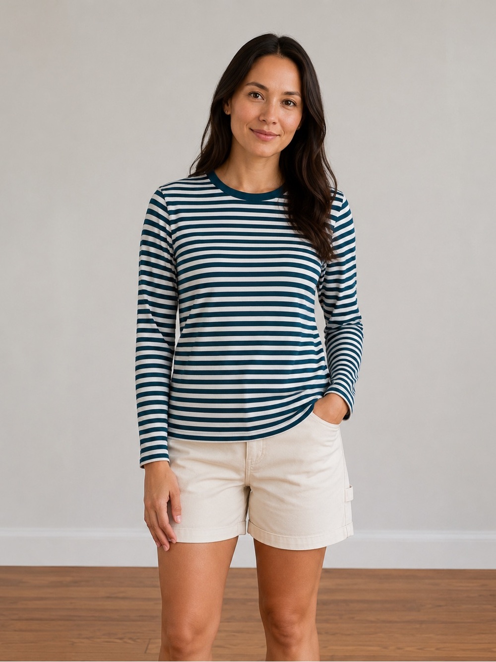 Duluth Trading Co long sleeve blouse women’s size large Teal and White